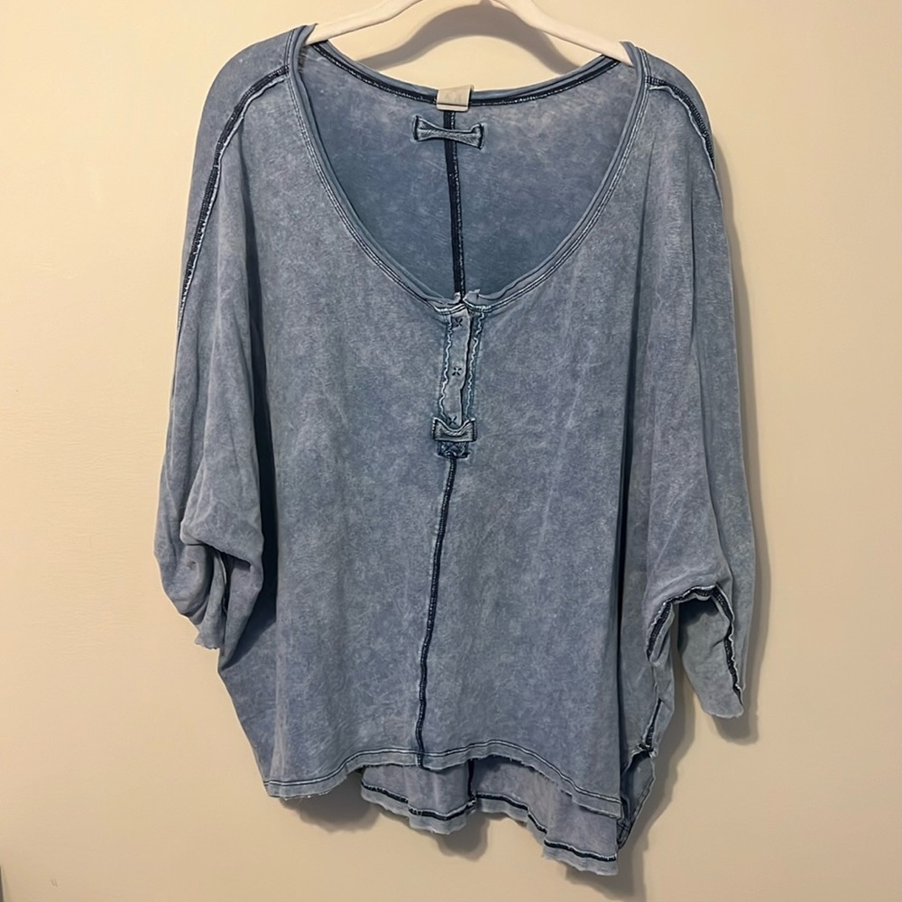 Free People (We the Free) women’s top size medium